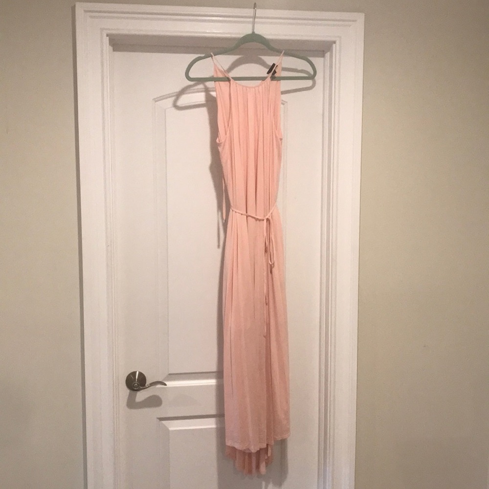 Simple & classy.  Perfect for a summer event.